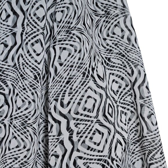 Unique Spectrum Geometric Print Blouse Womens Plus Size 2X Button Up Tie Waist - Picture 4 of 7